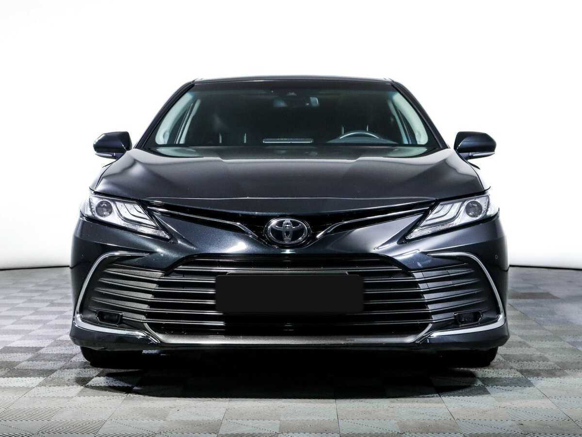 Toyota Camry с пробегом — 2023 год. Фото: #1