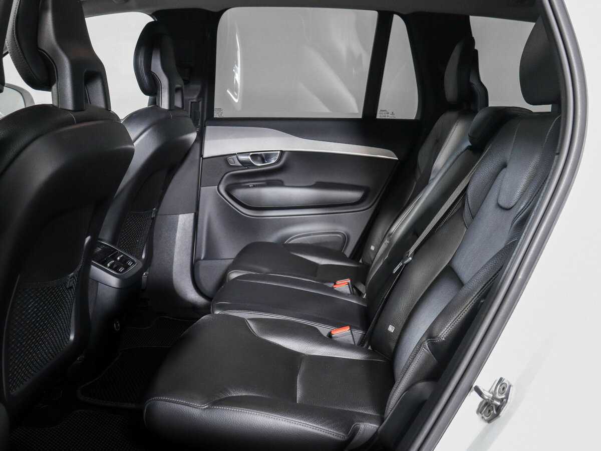 Volvo XC90 с пробегом — 2016 год. Фото: #6
