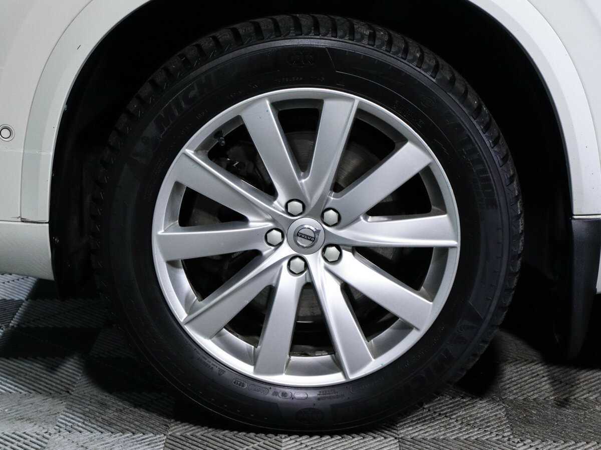 Volvo XC90 с пробегом — 2016 год. Фото: #11