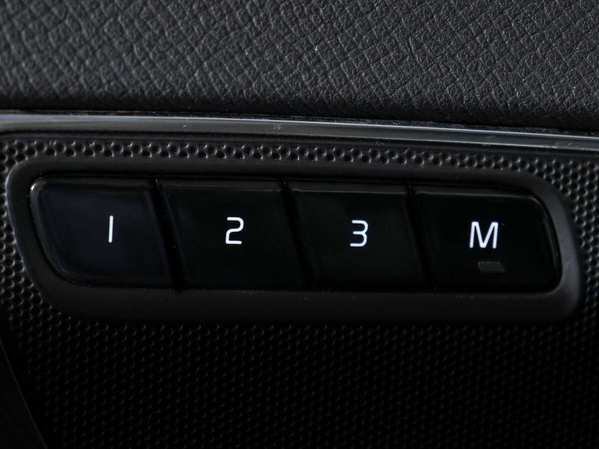 Volvo XC90 с пробегом — 2016 год. Фото: #13