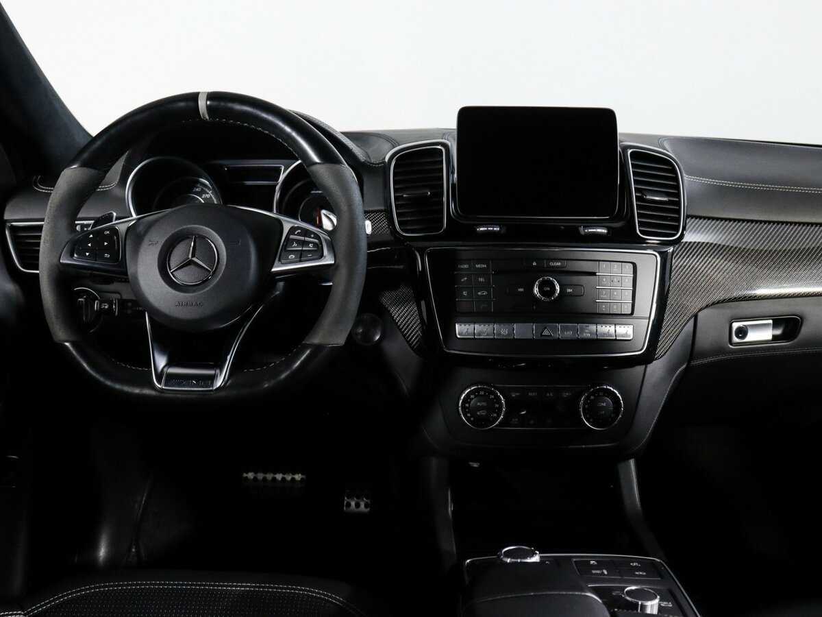 Mercedes-Benz GLE Coupe AMG с пробегом — 2018 год. Фото: #8