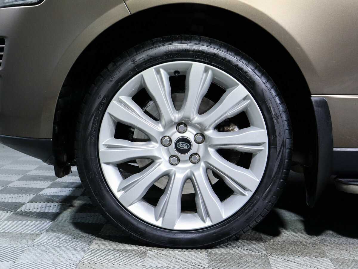 Land Rover Range Rover с пробегом — 2013 год. Фото: #11