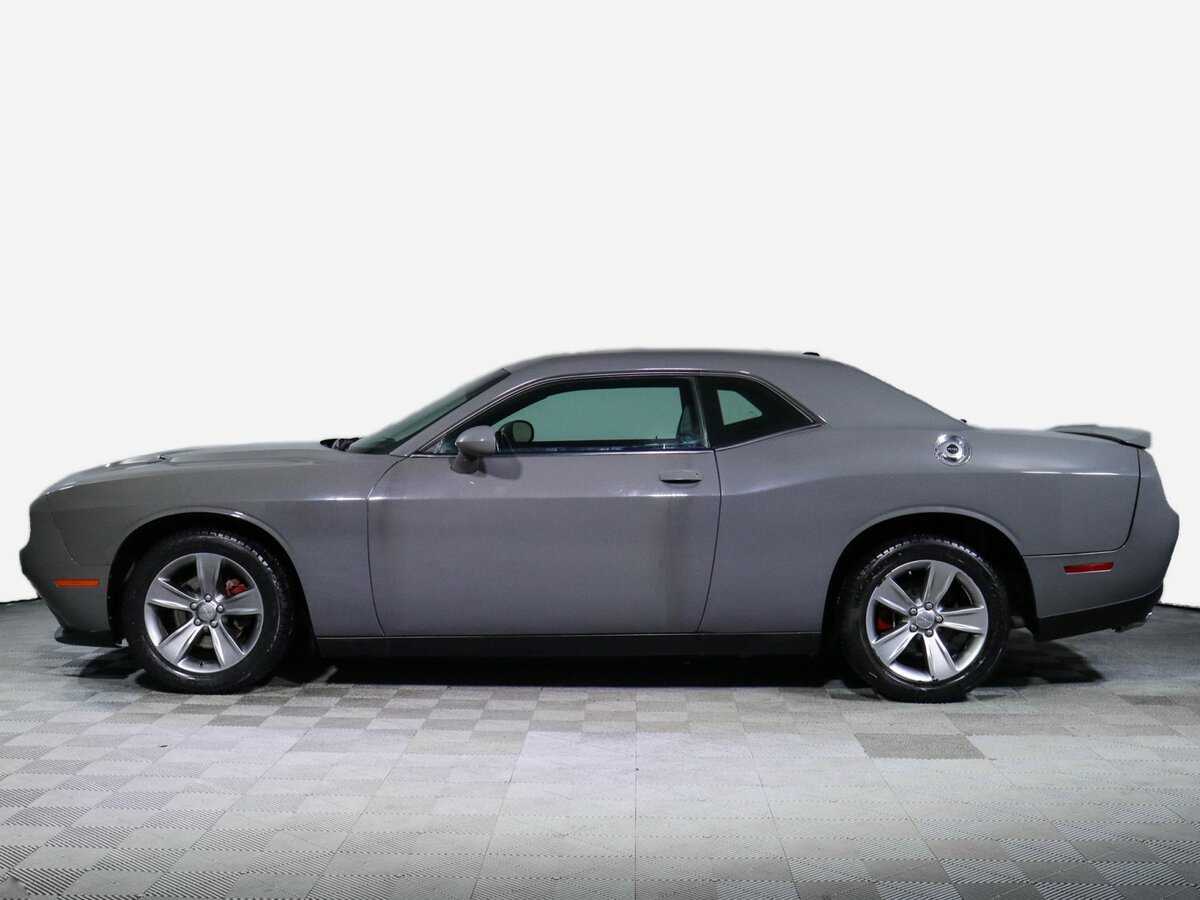 Dodge Challenger с пробегом — 2019 год. Фото: #4