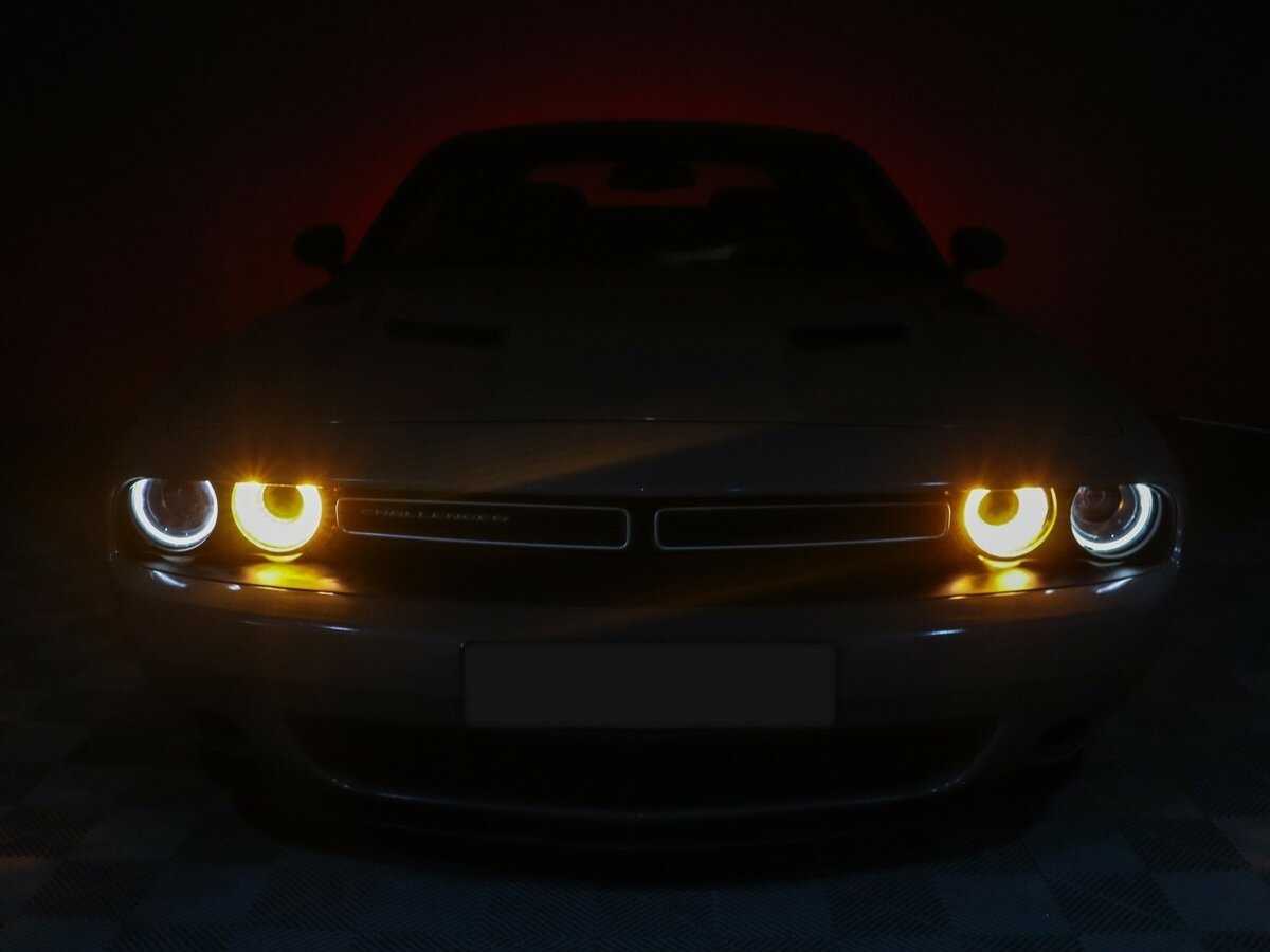 Dodge Challenger с пробегом — 2019 год. Фото: #18