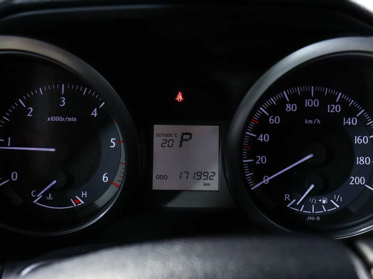 Toyota Land Cruiser Prado с пробегом — 2015 год. Фото: #10