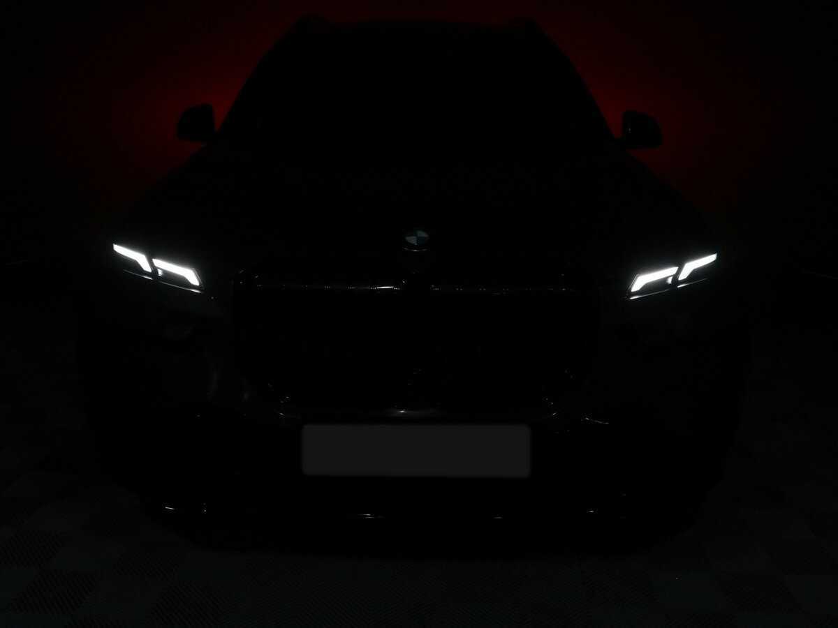 BMW X7 с пробегом — 2022 год. Фото: #12