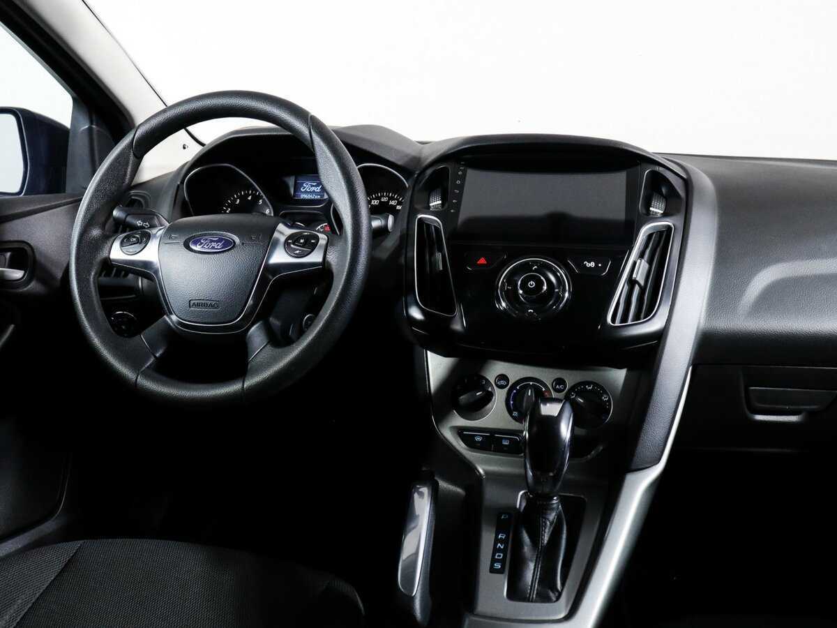 Ford Focus с пробегом — 2012 год. Фото: #8