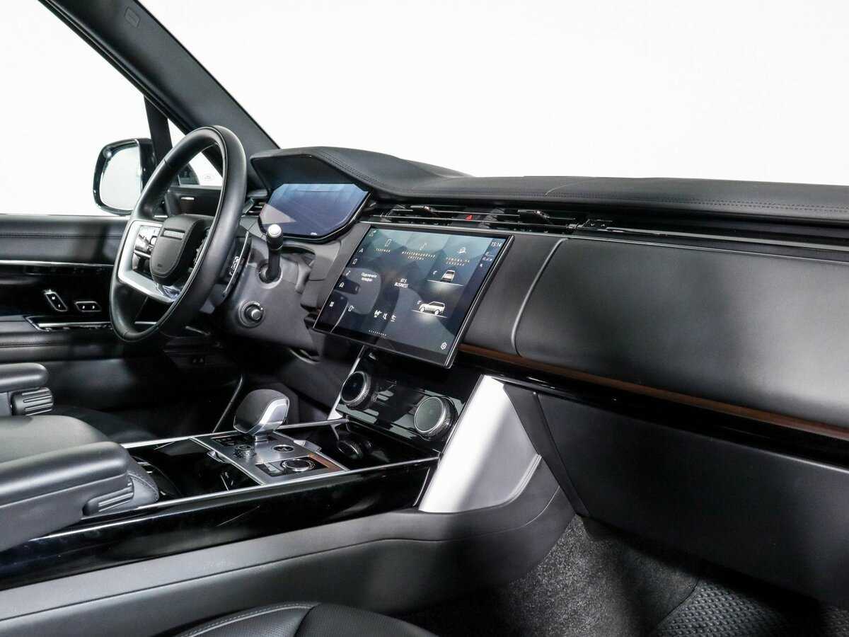 Land Rover Range Rover с пробегом — 2023 год. Фото: #8