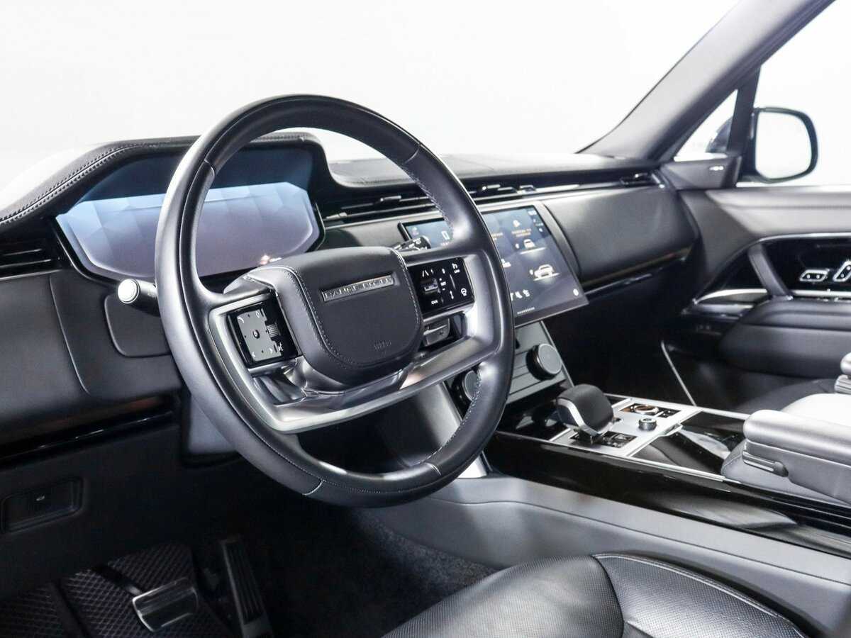 Land Rover Range Rover с пробегом — 2023 год. Фото: #13