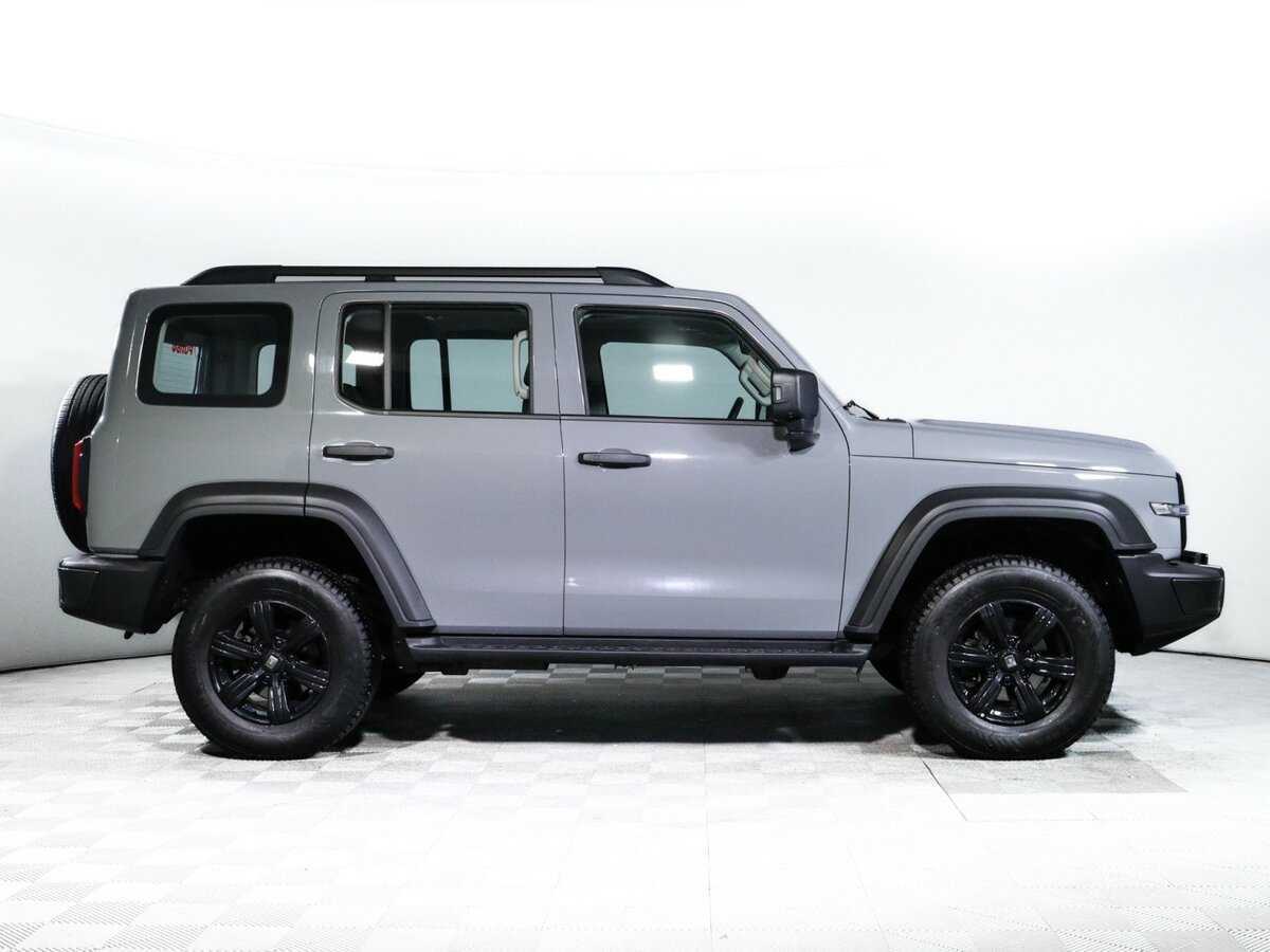 Tank 300 с пробегом — 2022 год. Фото: #3