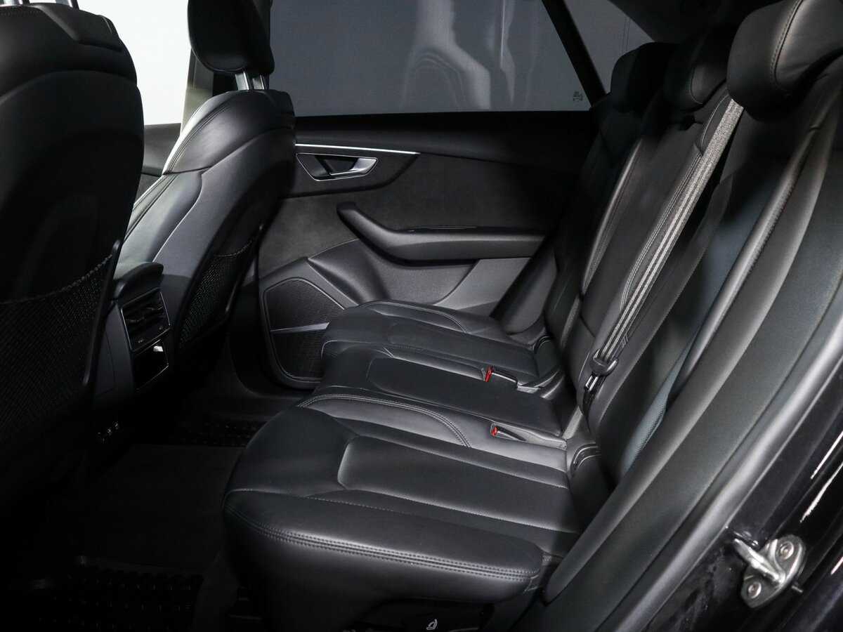 Audi Q8 с пробегом — 2019 год. Фото: #6