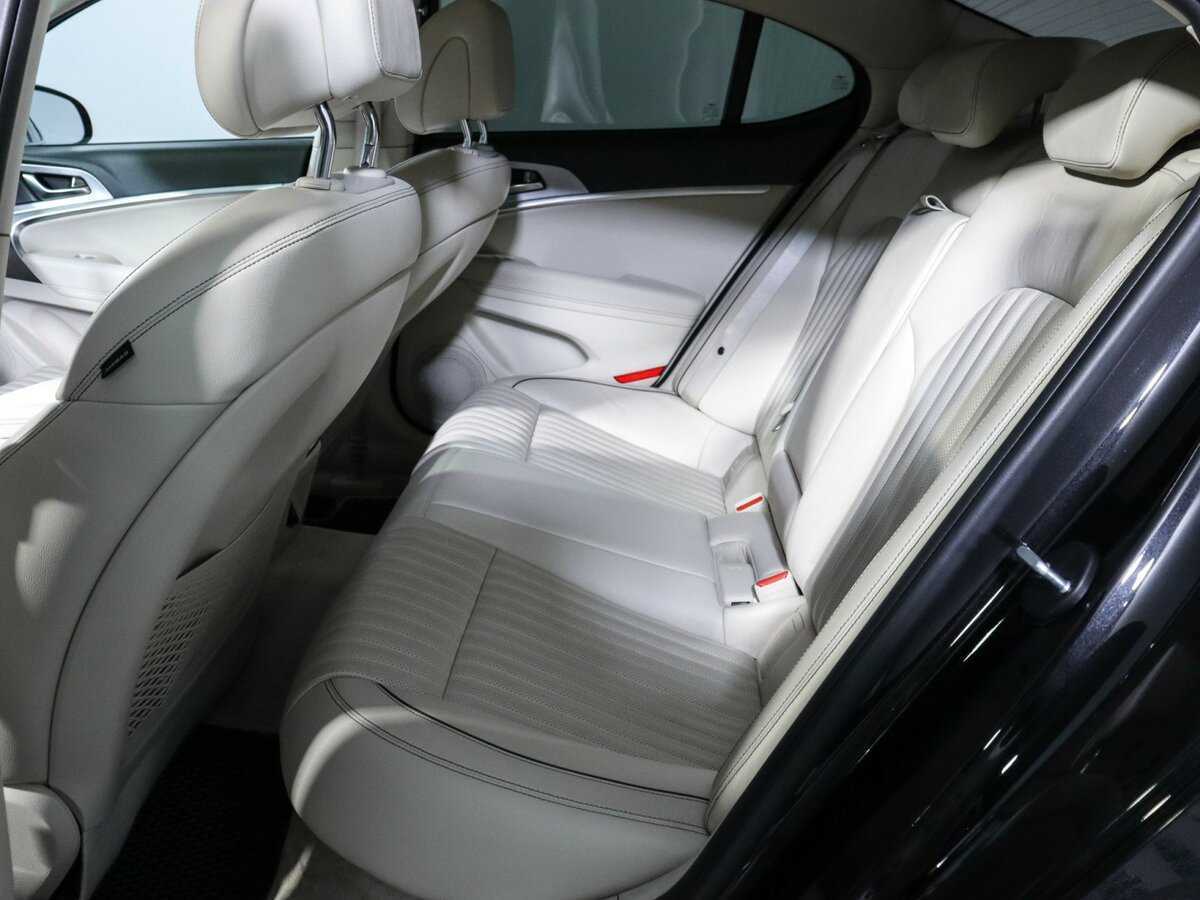 Genesis G70 с пробегом — 2019 год. Фото: #7