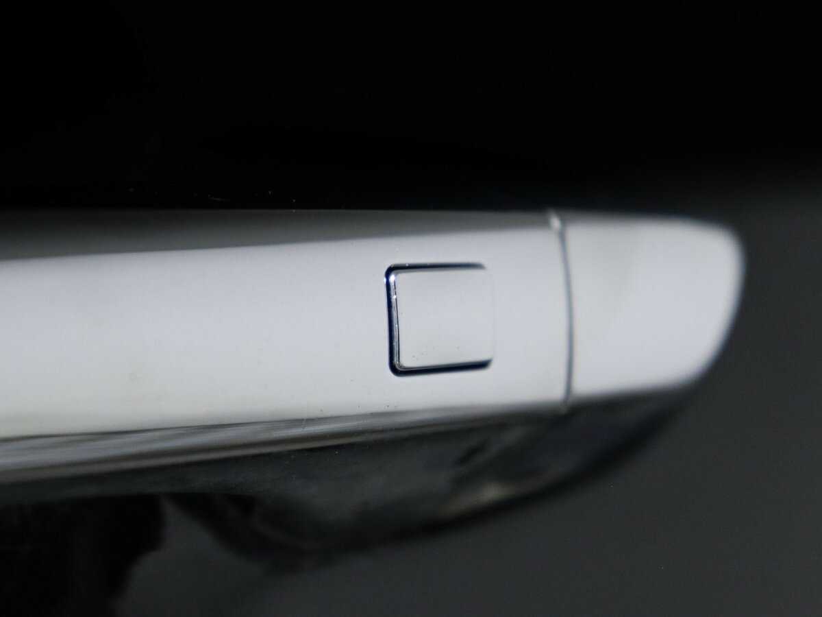 Genesis G70 с пробегом — 2019 год. Фото: #23