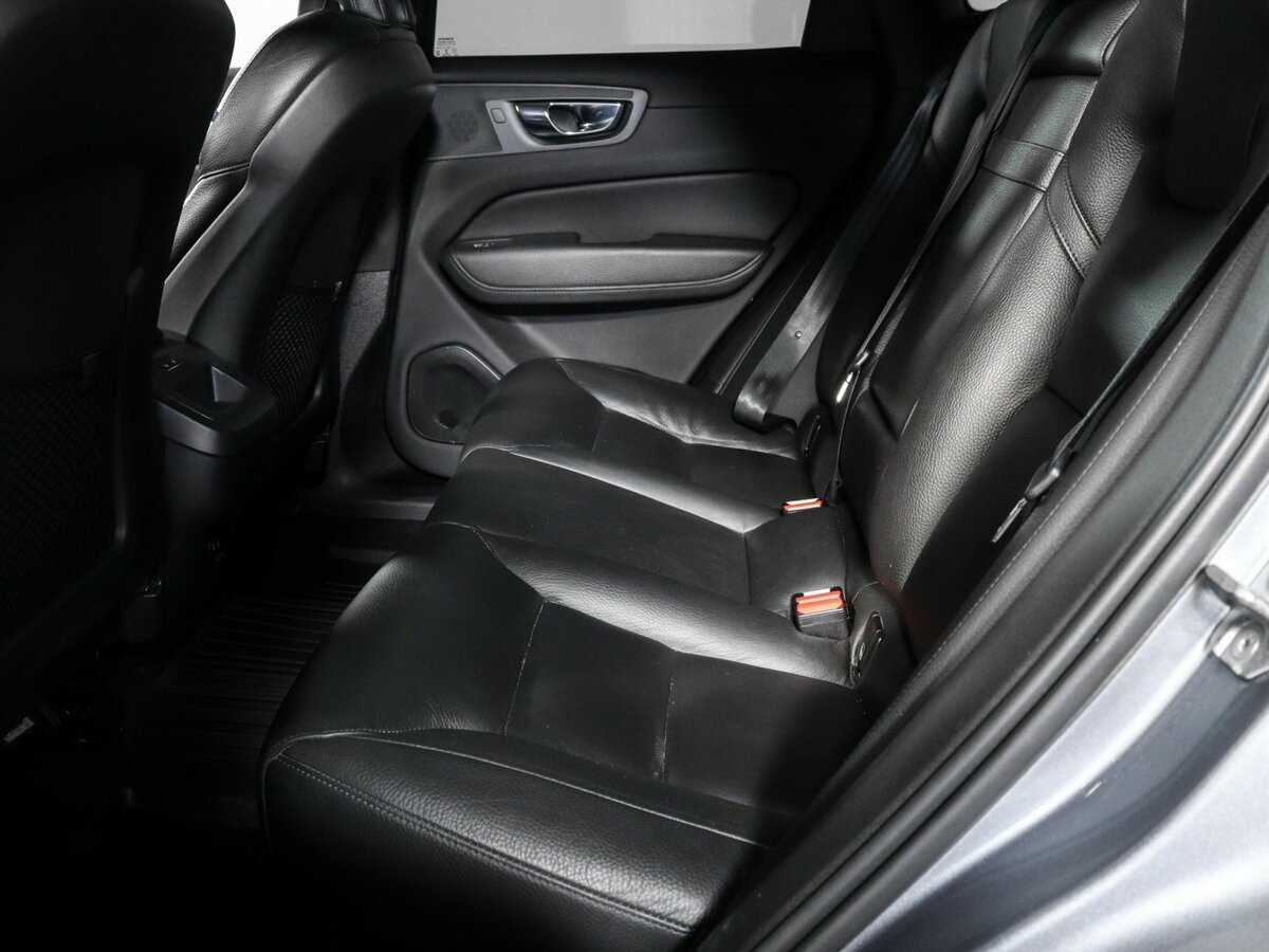 Volvo XC60 с пробегом — 2020 год. Фото: #6