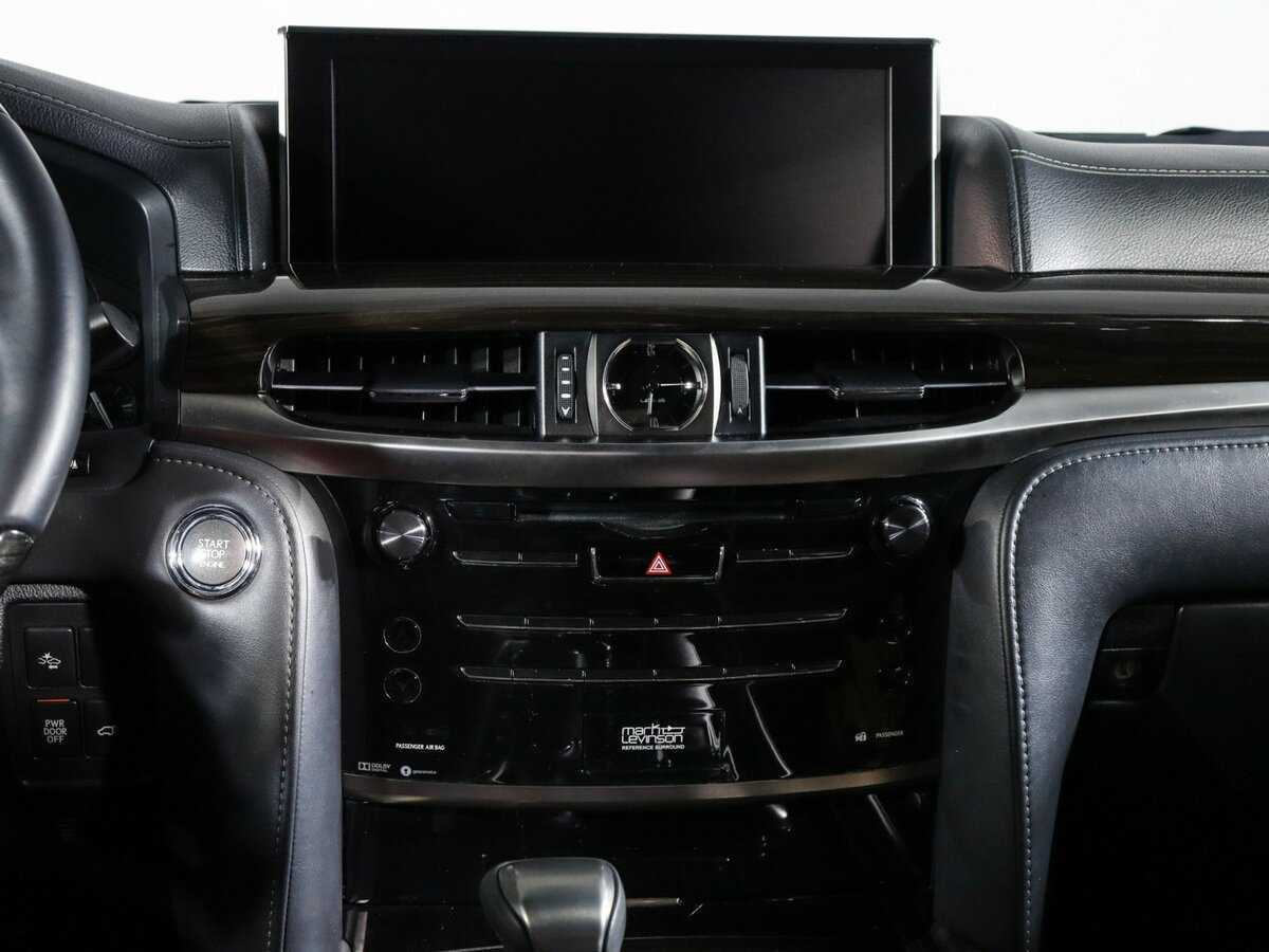 Lexus LX с пробегом — 2017 год. Фото: #9