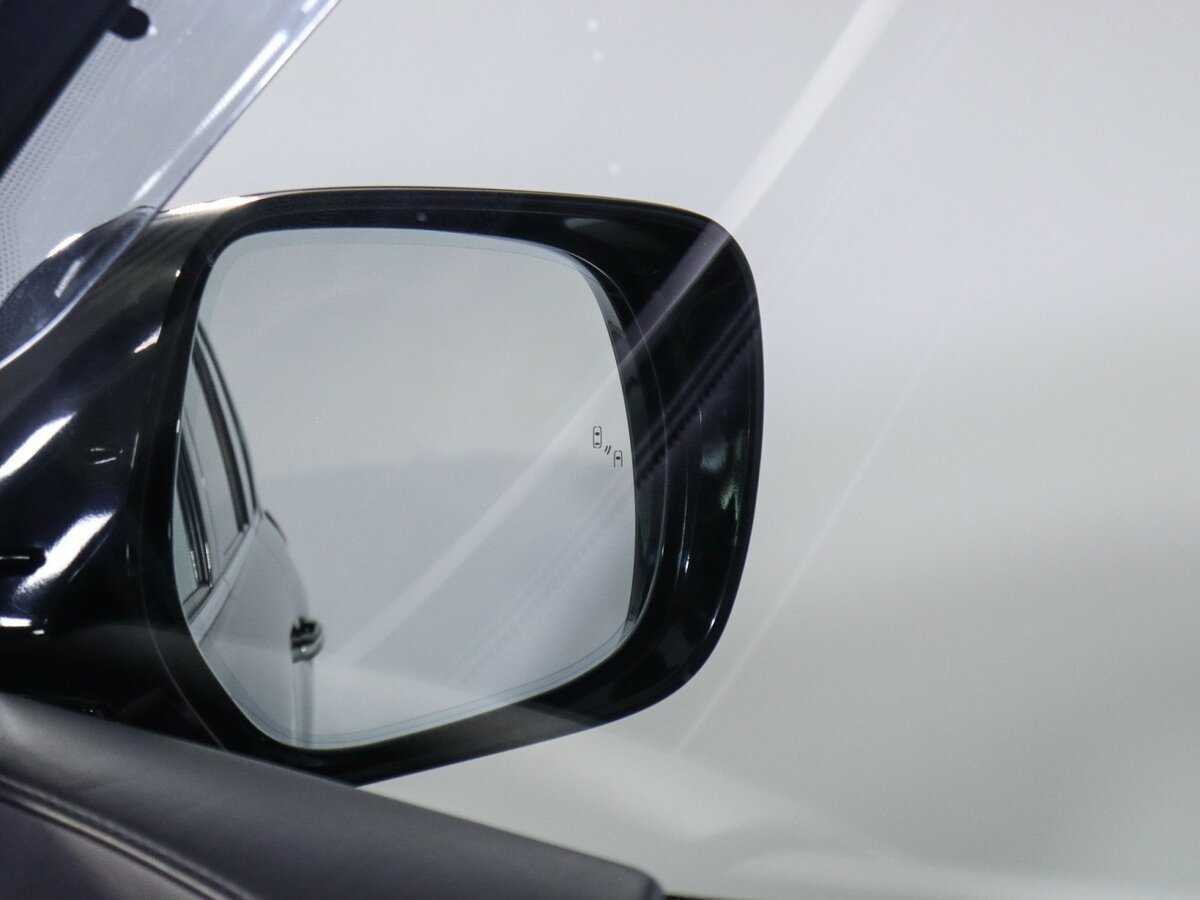 Lexus LX с пробегом — 2017 год. Фото: #33