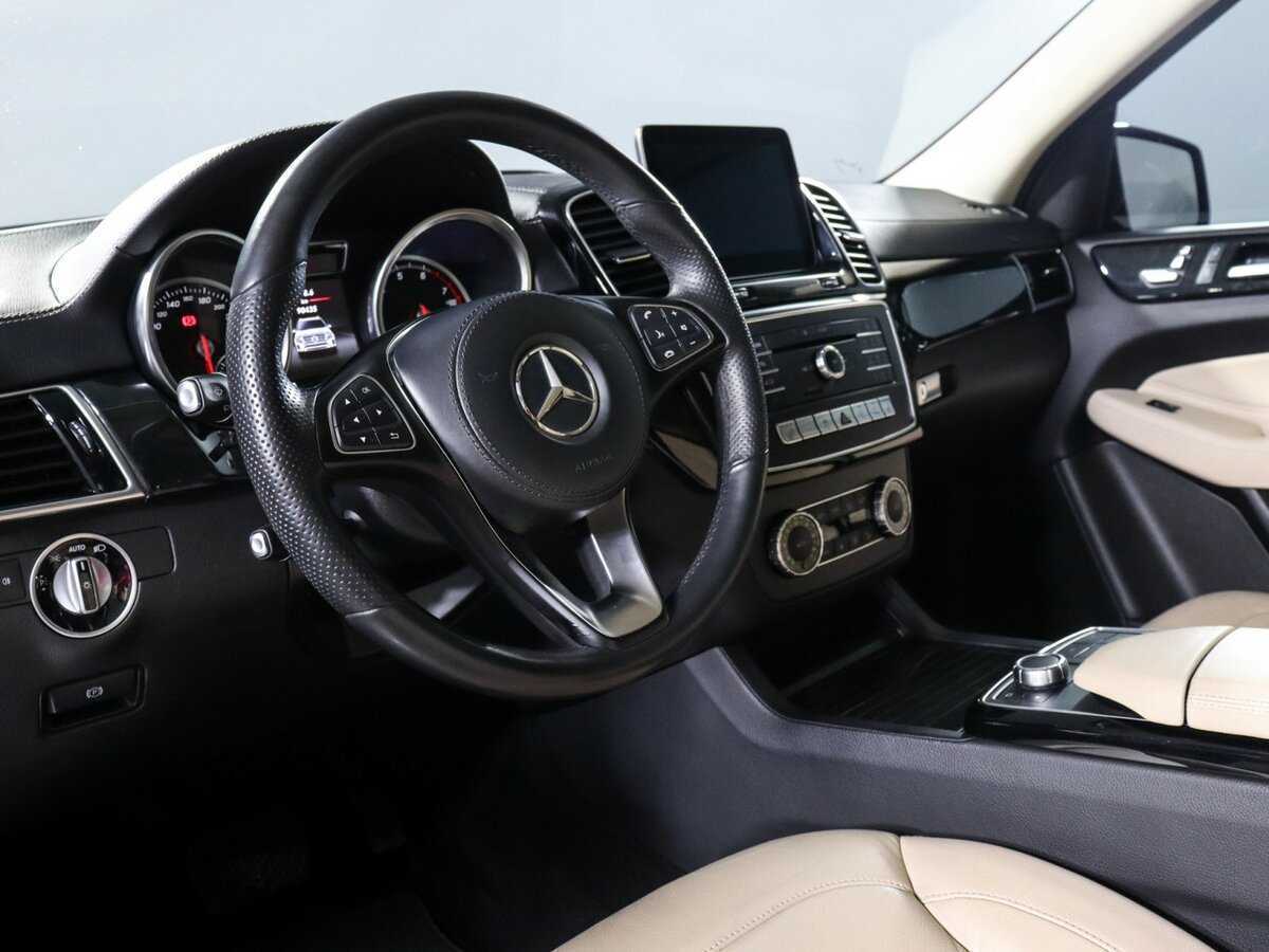 Mercedes-Benz GLS с пробегом — 2017 год. Фото: #10