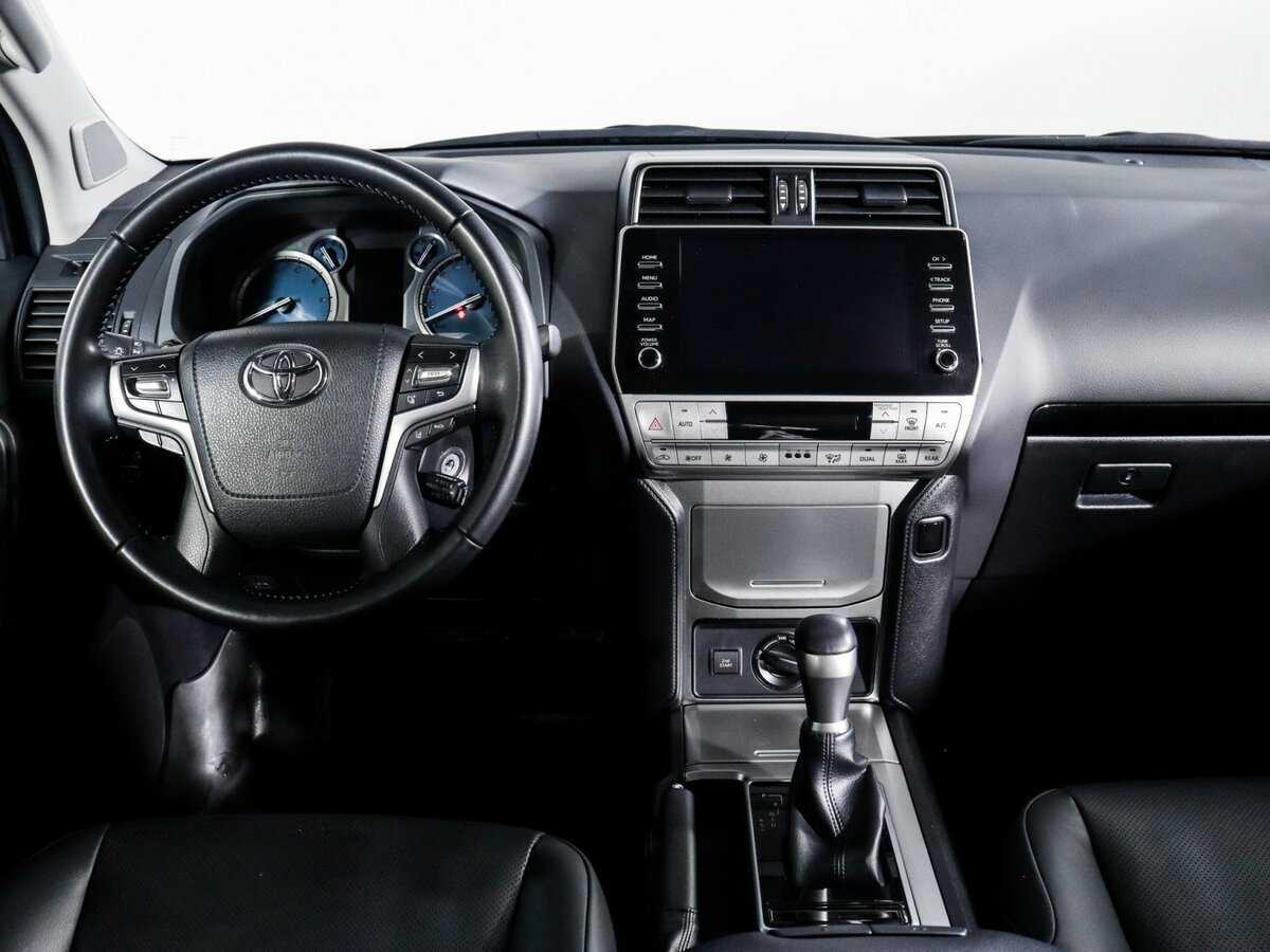 Toyota Land Cruiser Prado с пробегом — 2022 год. Фото: #8