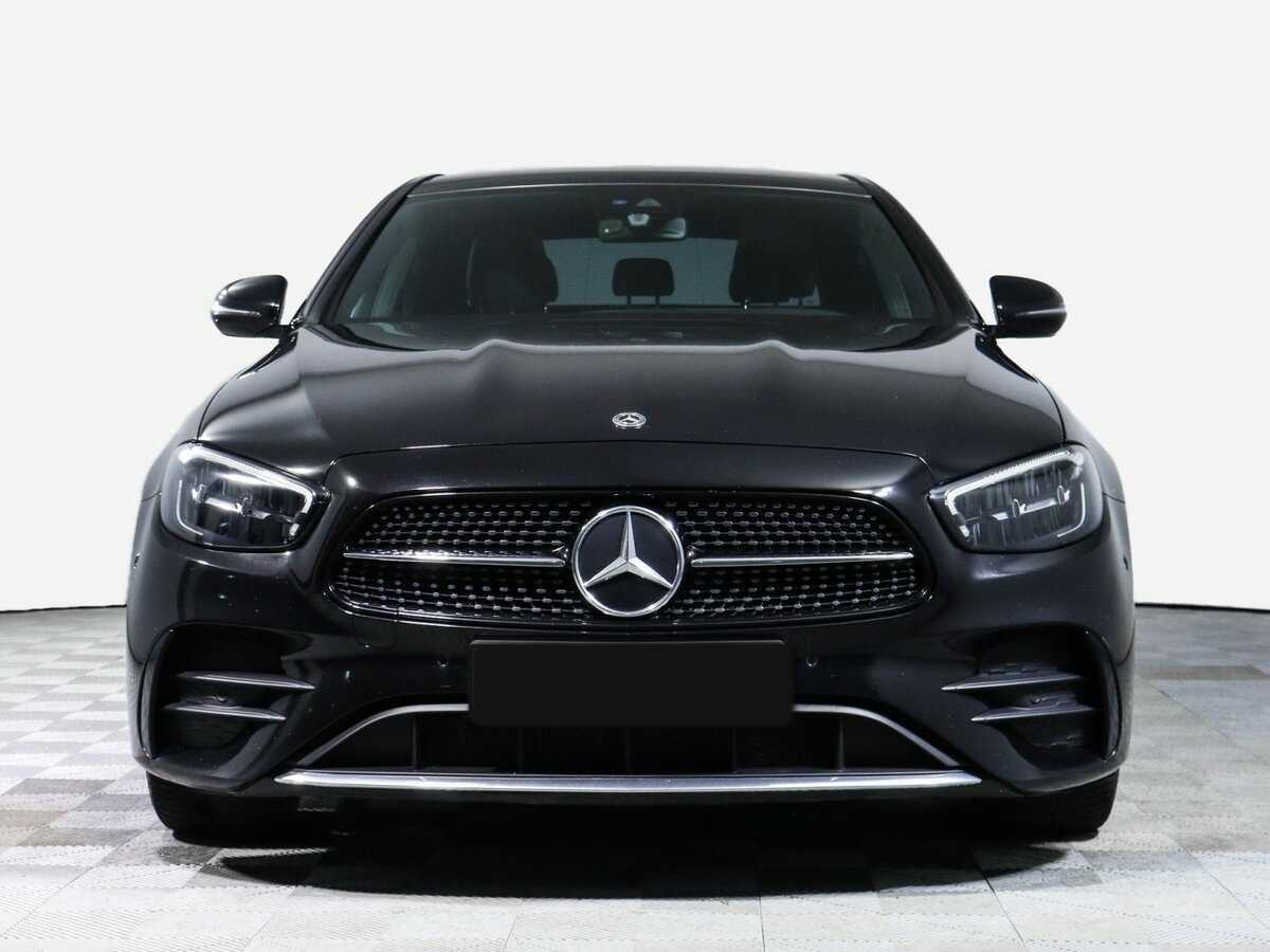 Mercedes-Benz E-Класс с пробегом — 2021 год. Фото: #1