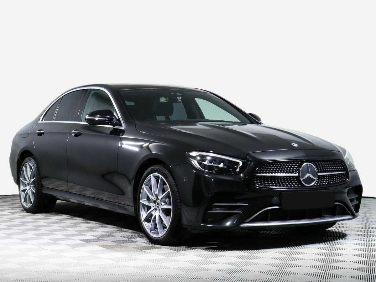 Mercedes-Benz E-Класс с пробегом — 2021 год. Фото: #2