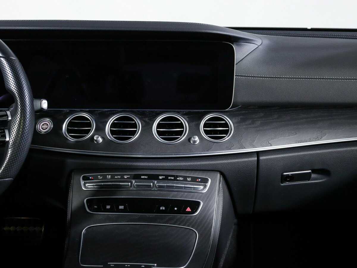 Mercedes-Benz E-Класс с пробегом — 2021 год. Фото: #12