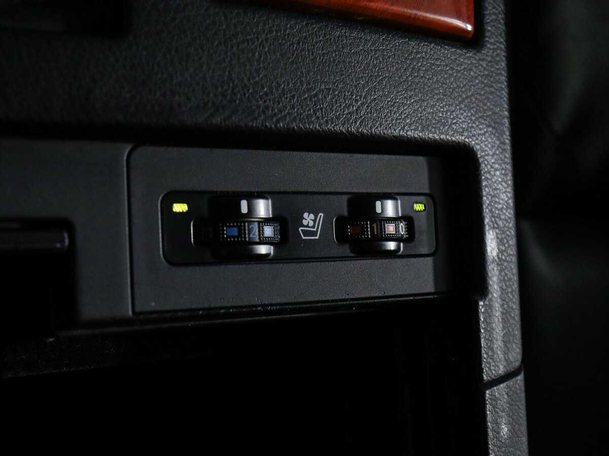 Lexus RX с пробегом — 2009 год. Фото: #26