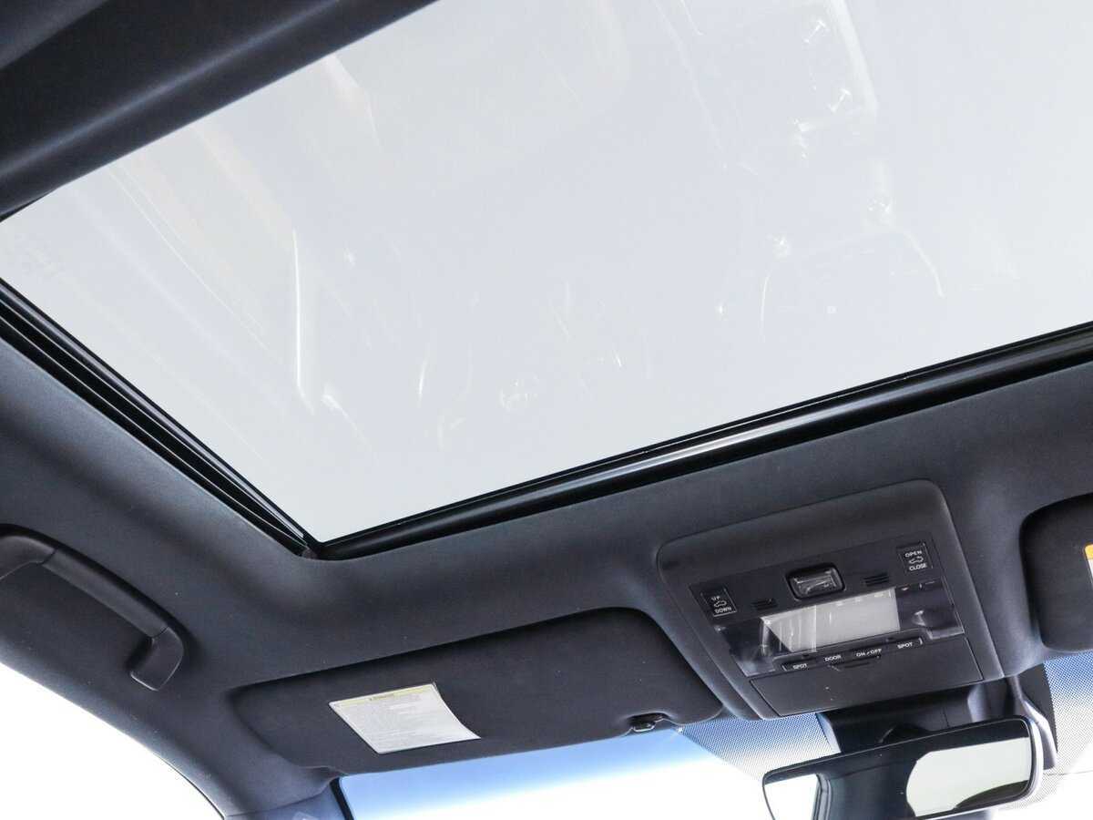 Toyota Land Cruiser с пробегом — 2018 год. Фото: #11