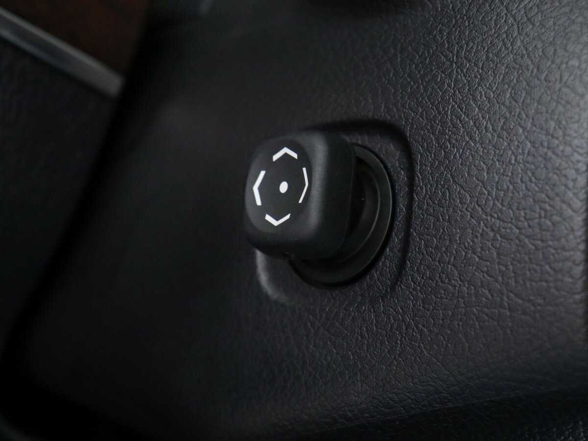 Toyota Land Cruiser с пробегом — 2018 год. Фото: #24