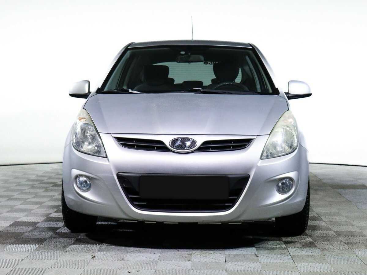 Hyundai i20 с пробегом — 2009 год. Фото: #1