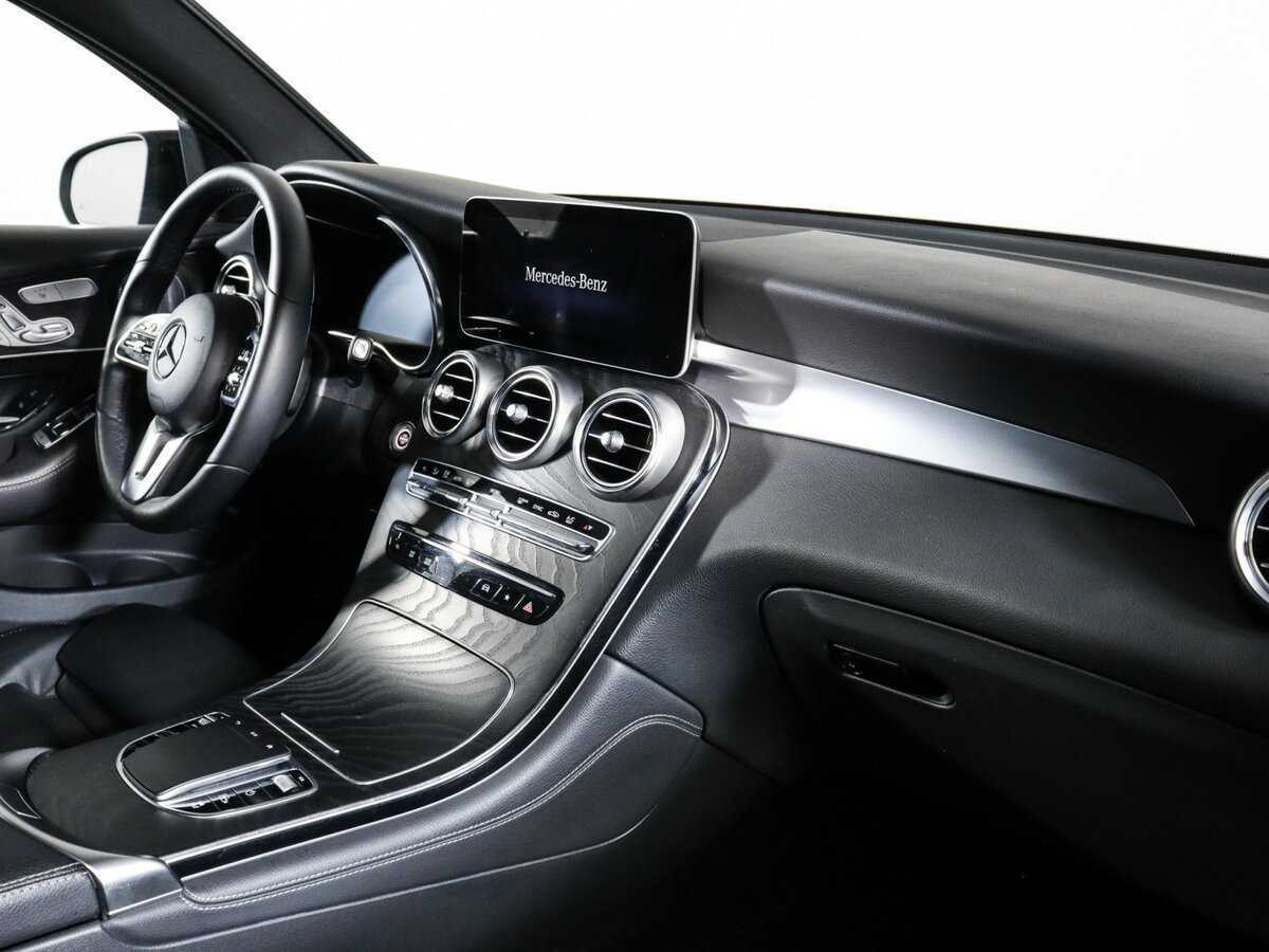 Mercedes-Benz GLC Coupe с пробегом — 2019 год. Фото: #5