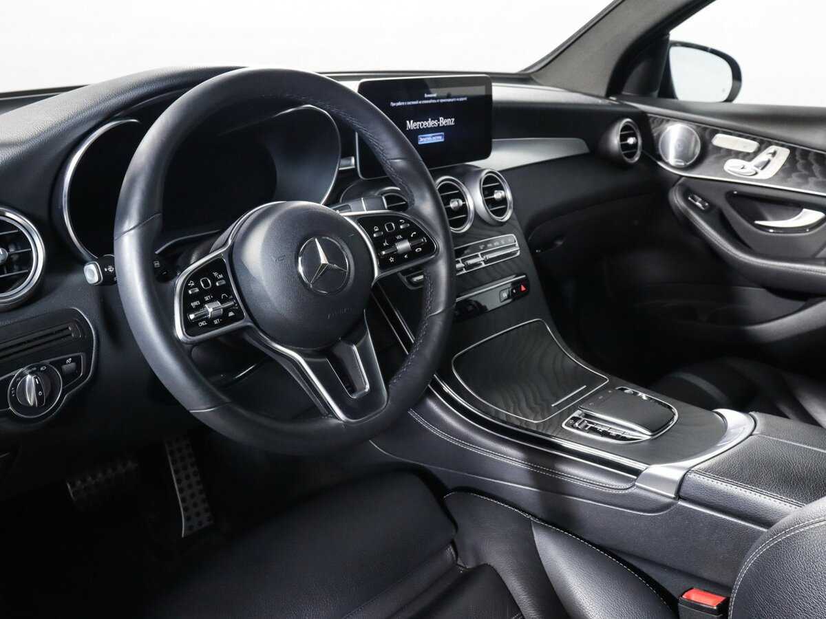 Mercedes-Benz GLC Coupe с пробегом — 2019 год. Фото: #10