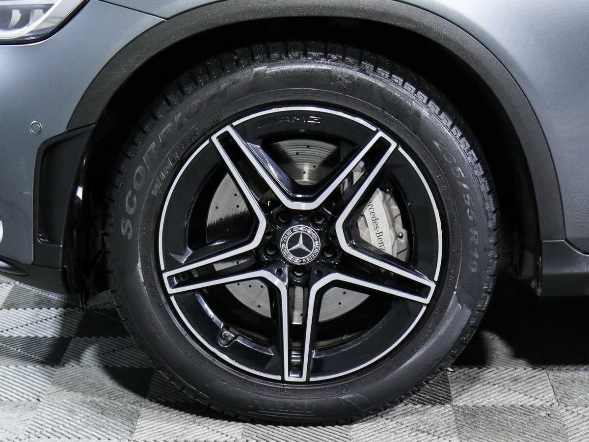 Mercedes-Benz GLC Coupe с пробегом — 2019 год. Фото: #11