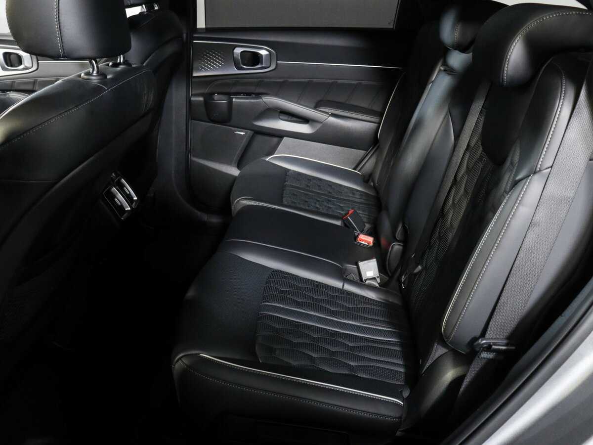 Kia Sorento с пробегом — 2022 год. Фото: #9