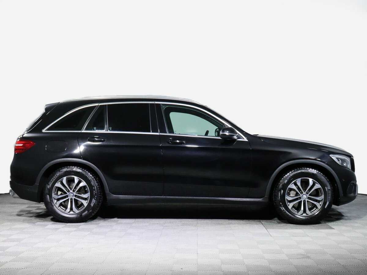 Mercedes-Benz GLC с пробегом — 2015 год. Фото: #3