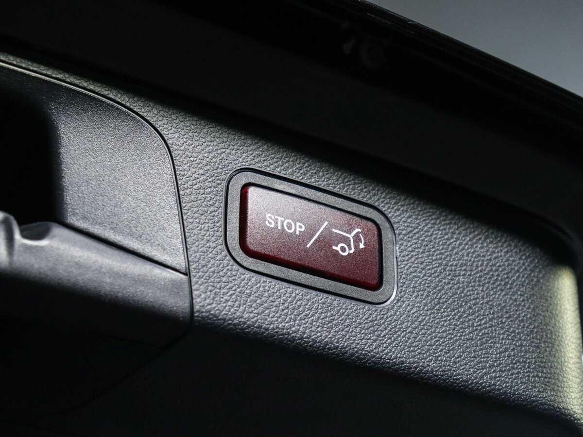 Mercedes-Benz GLC с пробегом — 2015 год. Фото: #13