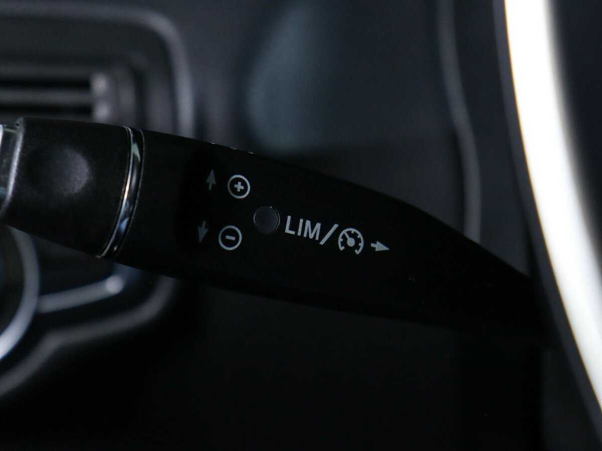 Mercedes-Benz GLC с пробегом — 2015 год. Фото: #15