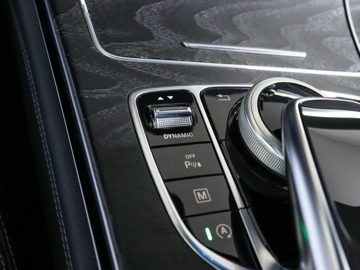 Mercedes-Benz GLC с пробегом — 2015 год. Фото: #18