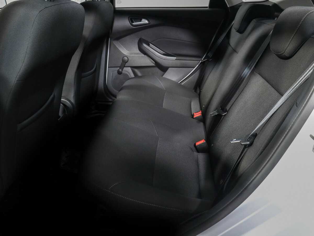 Ford Focus с пробегом — 2015 год. Фото: #9