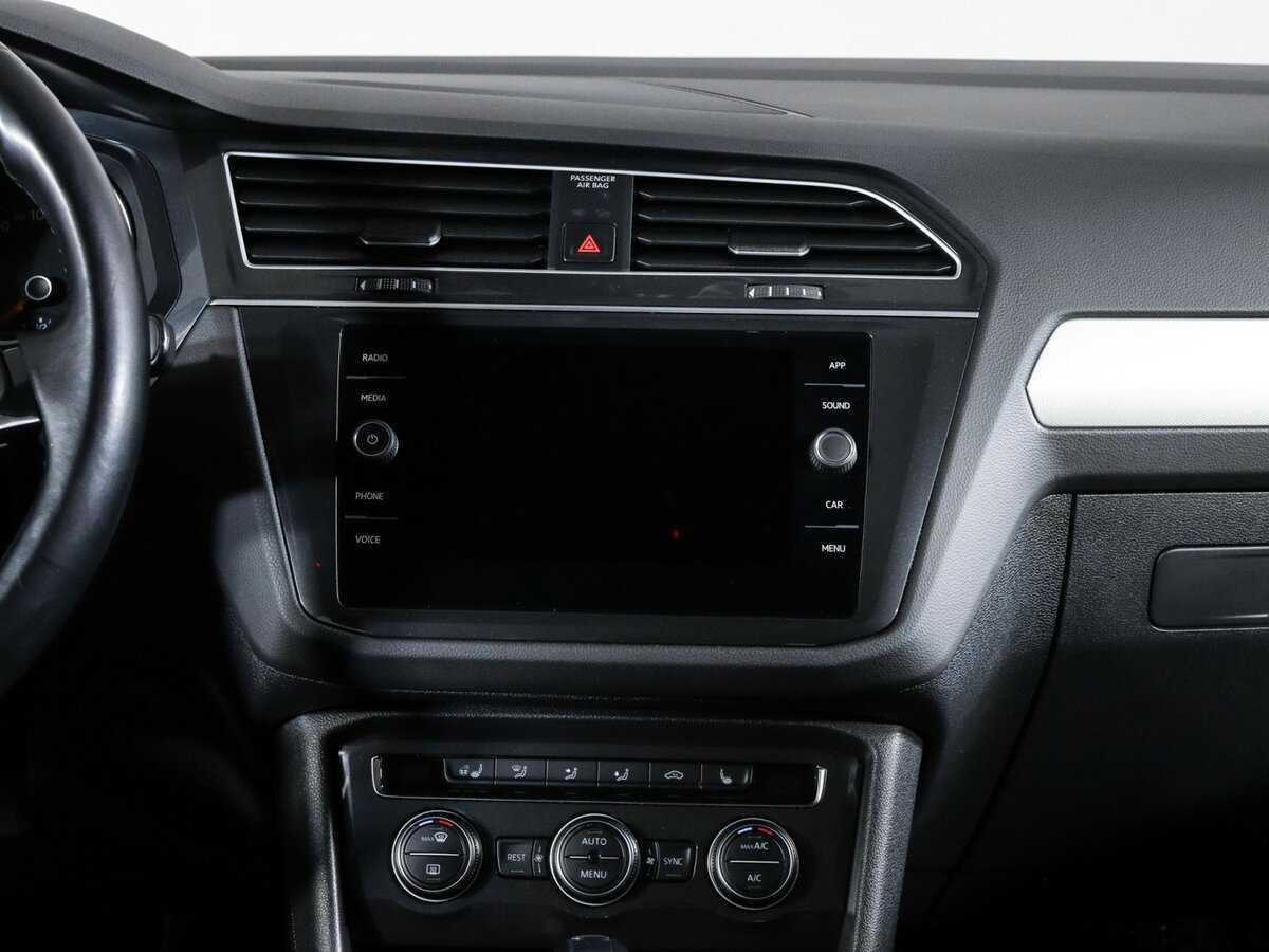 Volkswagen Tiguan с пробегом — 2020 год. Фото: #9