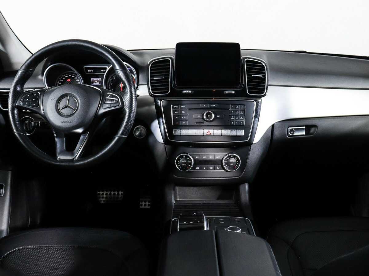 Mercedes-Benz GLE AMG с пробегом — 2016 год. Фото: #8