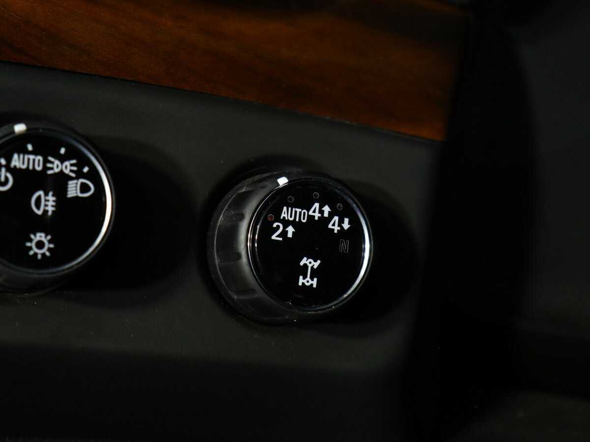 Cadillac Escalade с пробегом — 2018 год. Фото: #21