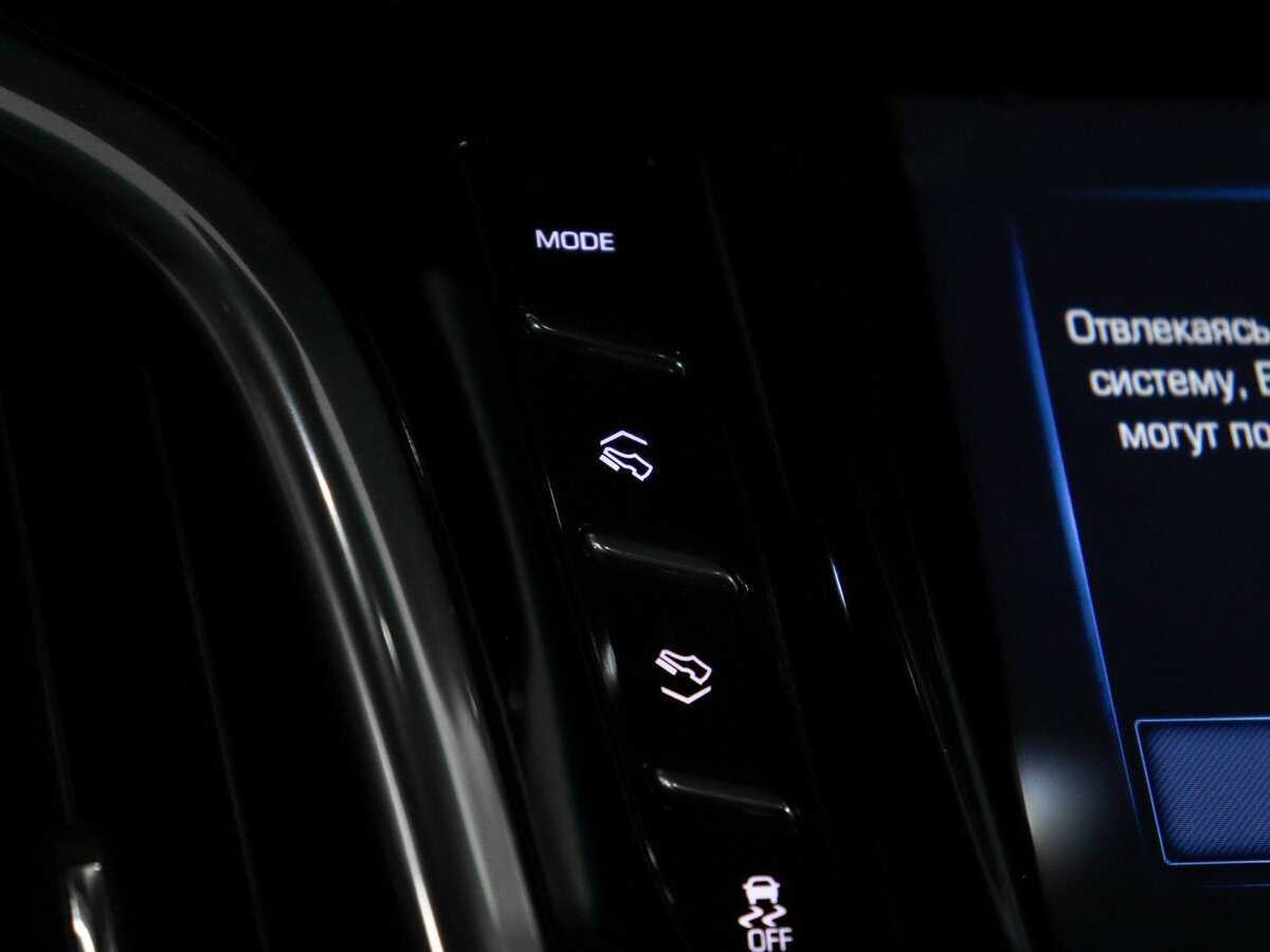 Cadillac Escalade с пробегом — 2018 год. Фото: #24