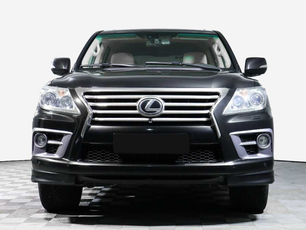 Lexus LX с пробегом — 2012 год. Фото: #1