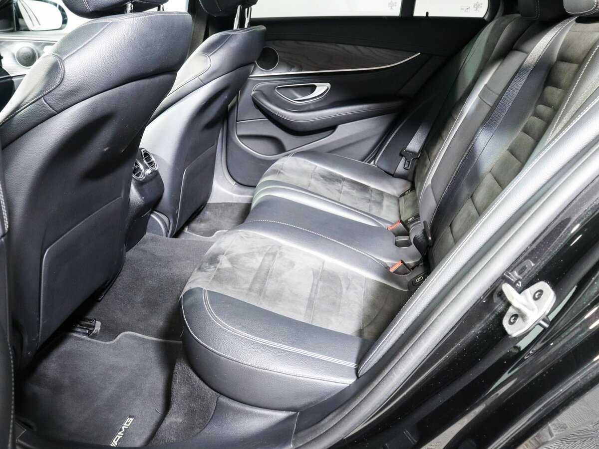 Mercedes-Benz E-Класс с пробегом — 2020 год. Фото: #9
