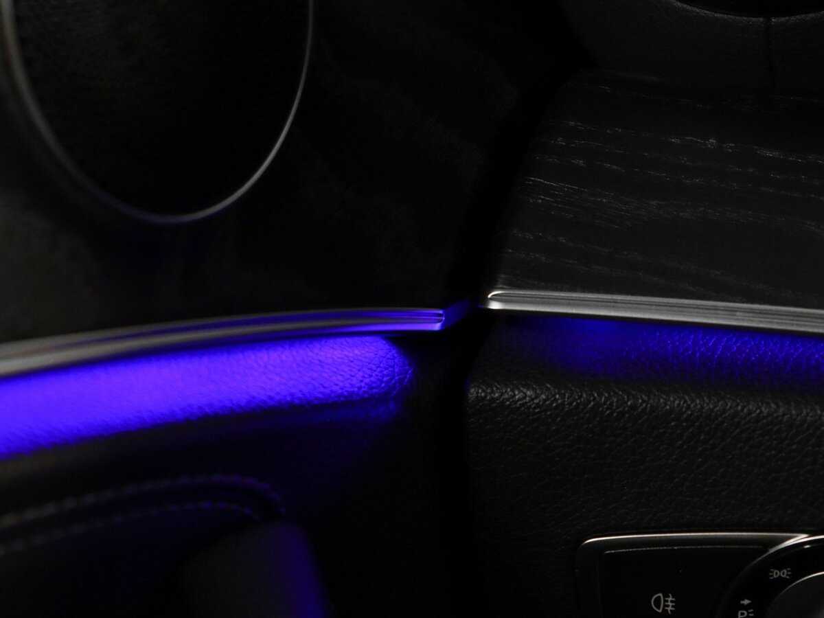 Mercedes-Benz E-Класс с пробегом — 2020 год. Фото: #21
