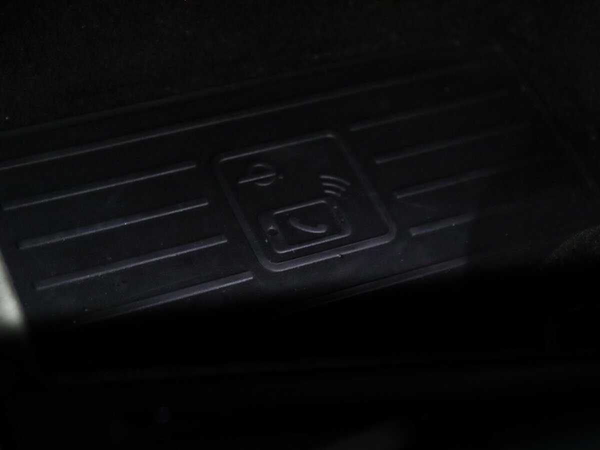 Volkswagen Touareg с пробегом — 2021 год. Фото: #26