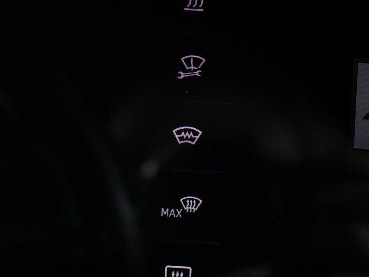 Volkswagen Touareg с пробегом — 2021 год. Фото: #33