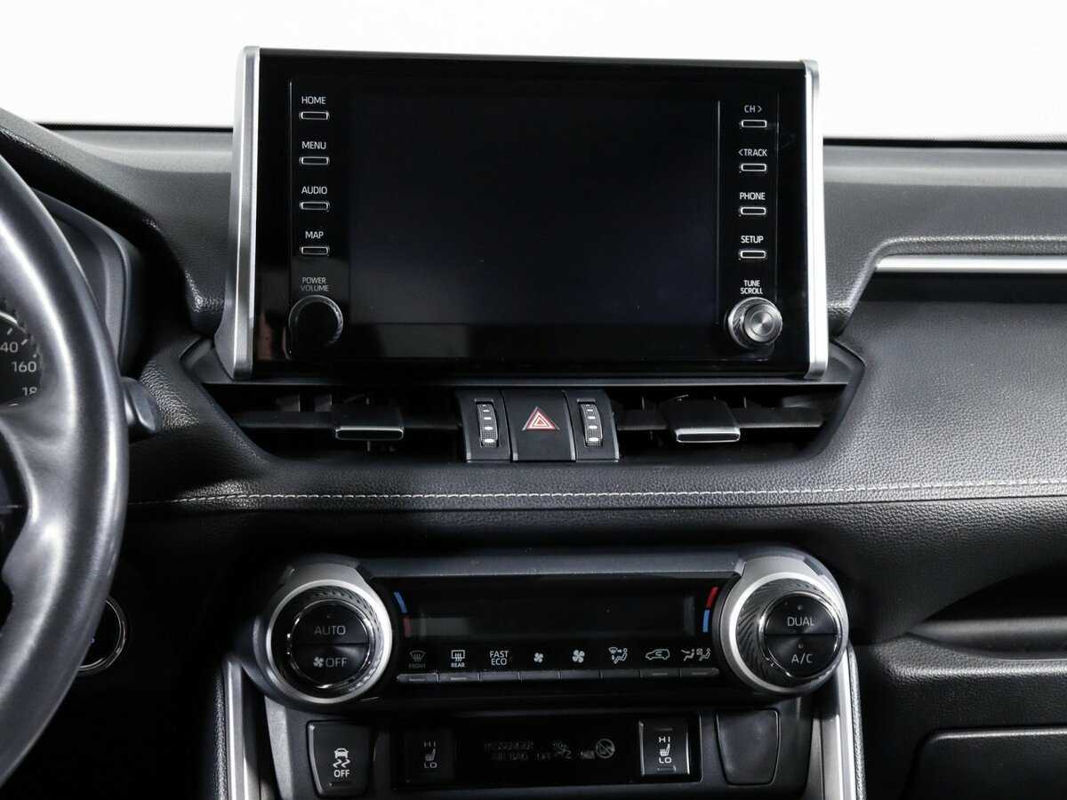 Toyota RAV4 с пробегом — 2020 год. Фото: #12