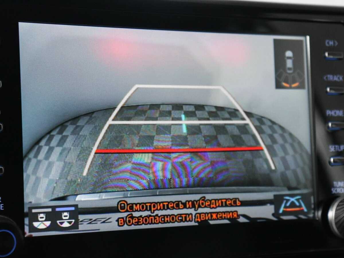 Toyota RAV4 с пробегом — 2020 год. Фото: #18