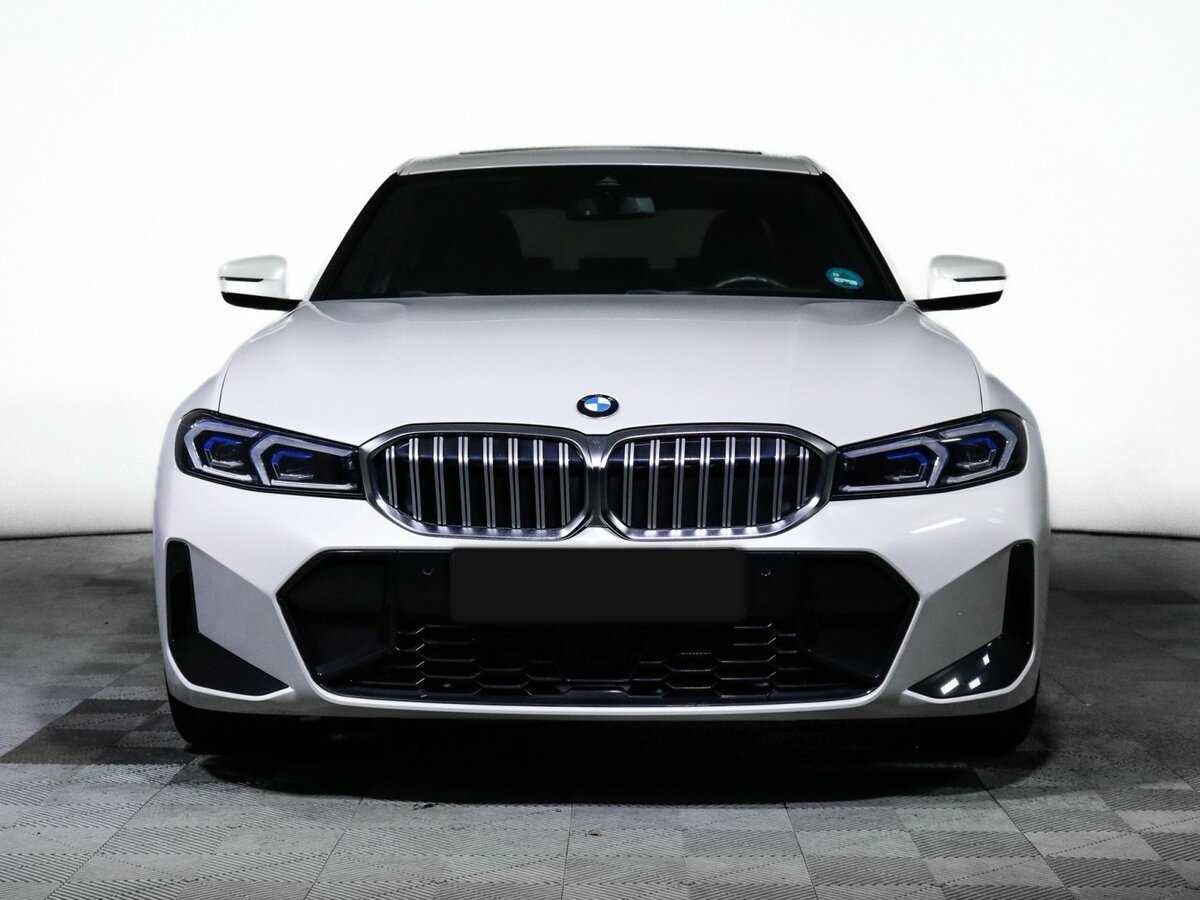 BMW 3 серии с пробегом — 2023 год. Фото: #1
